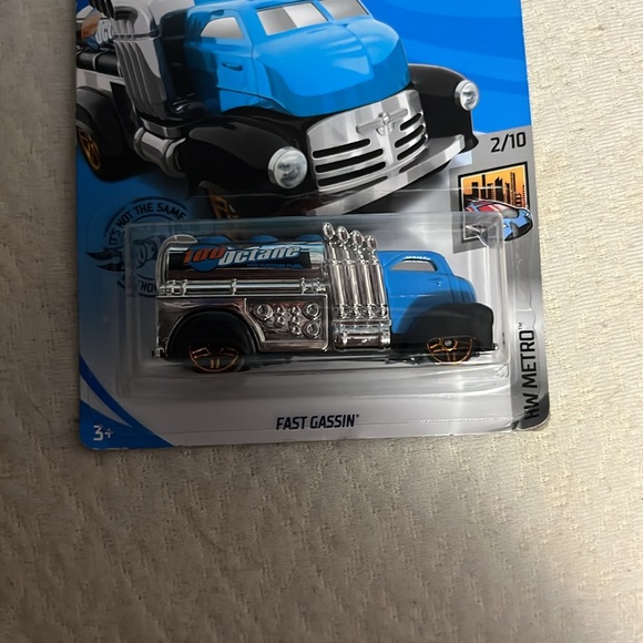 Hotwheels - Picture 2 of 3
